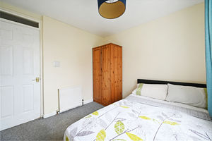 Broomspring Lane